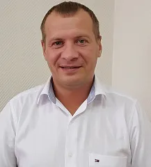Михаил Попов